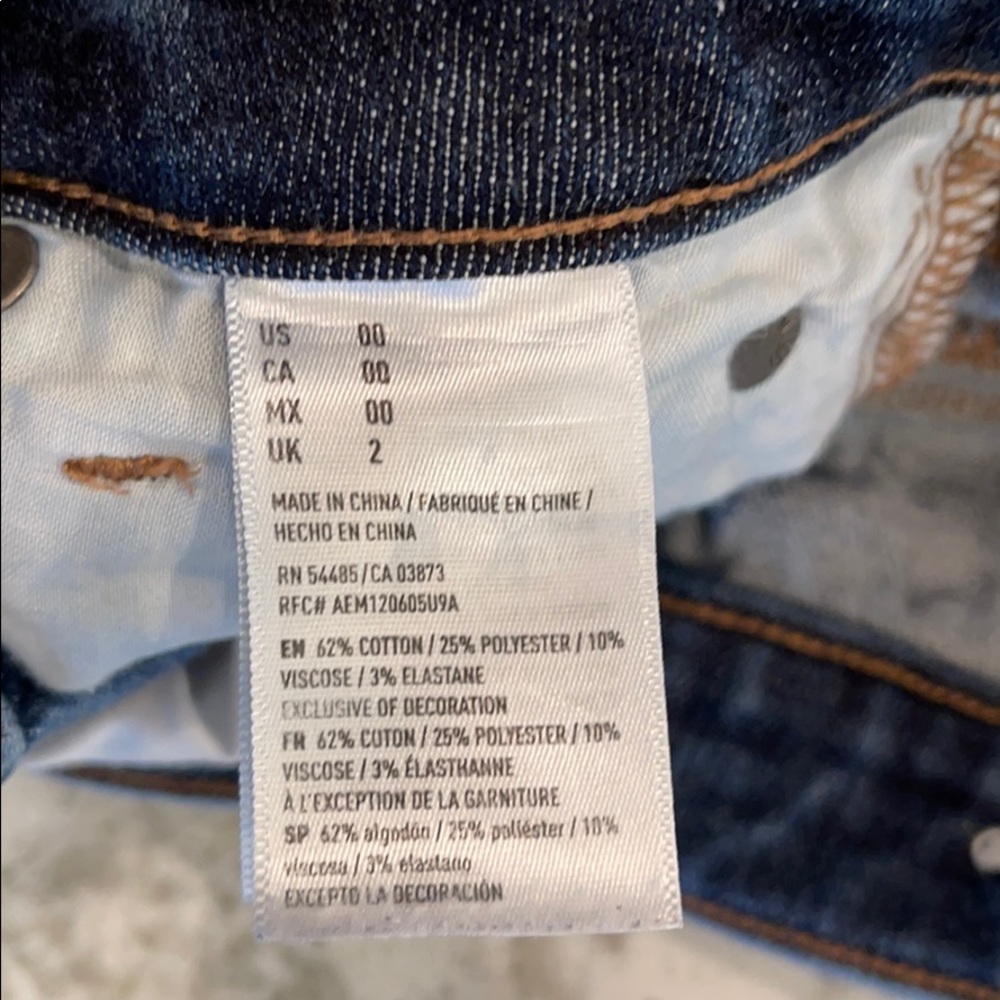 American Eagle Denim Shorts - Picture 5 of 5